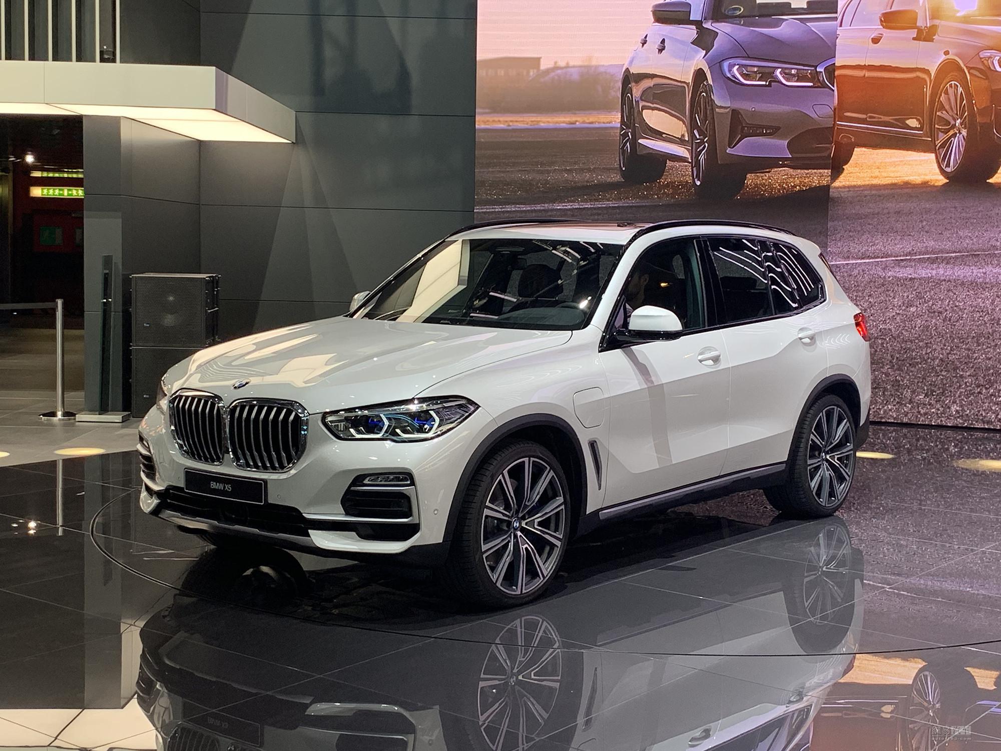 王者应有的姿态 宝马全新X5 xDrive45e亮相