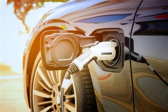 前瞻技术,新能源汽车,电动汽车,充电桩 充电桩万亿“蛋糕”的诱惑
