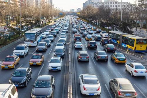 热浪|北京正研究刺激汽车消费措施 上半年再释放不少于10万个购车指标