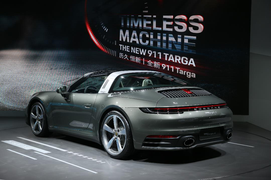 149.9万元起售，全新保时捷911 Targa于深圳车展全球首秀