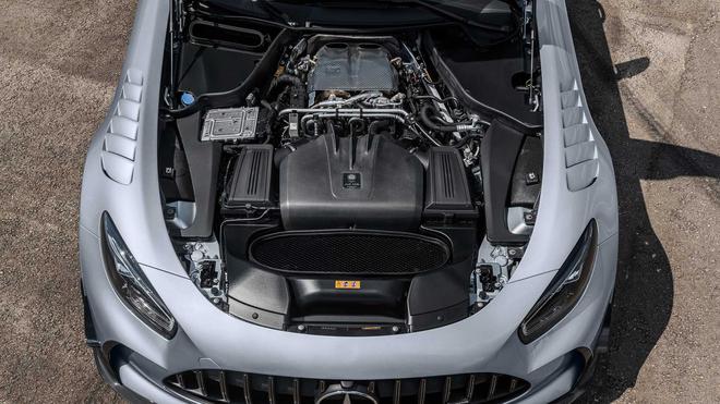 AMG GT黑系列搭全新V8发动机3.2秒破百 成都车展首发