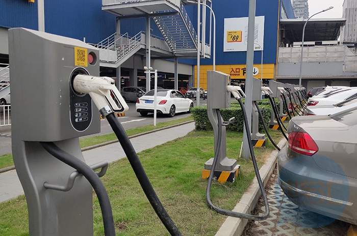 山东济南拟出台新能源汽车充电基础设施建设运营管理办法