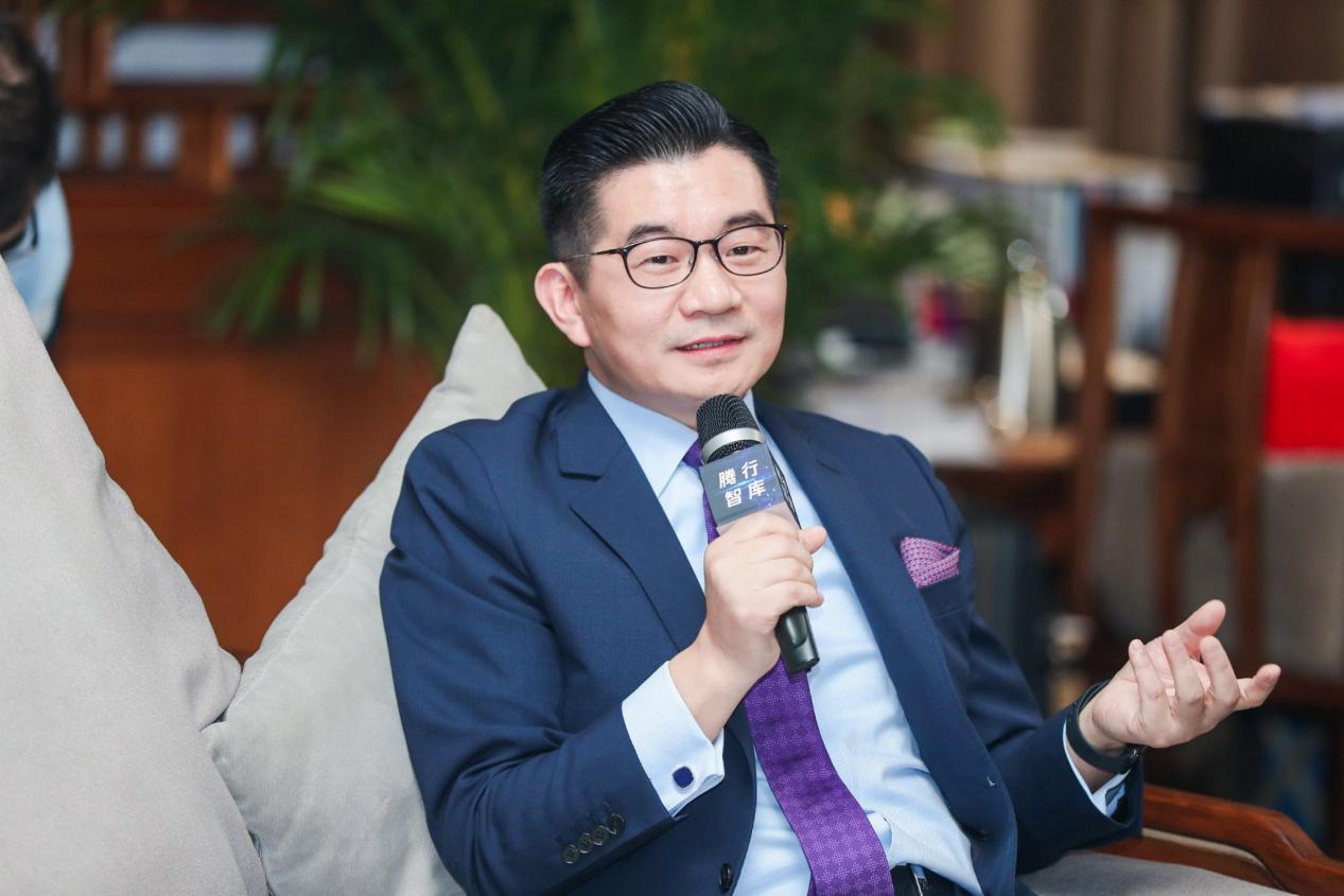 人车关系实验室和德勤联合发布智能网联汽车行业报告 探索人车关系发展新思路 人车关系实验室和德勤联合发布智能网联汽车行业报告
