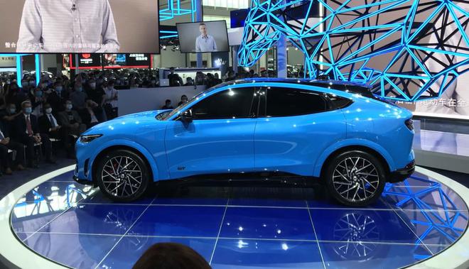 2020北京车展：福特旗下首款纯电动车 Mustang Mach-E正式亮相