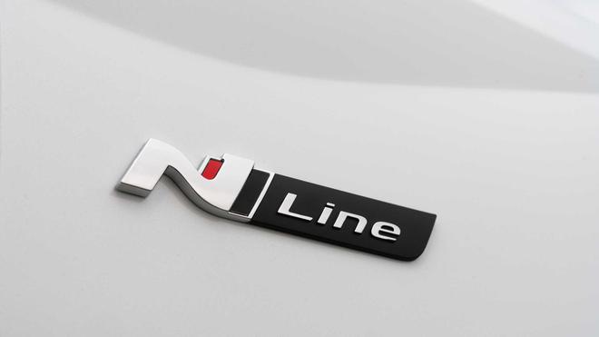 第十代现代Sonata新增N Line运动版车型 内外设计更具侵略性