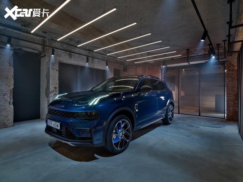领克01全球版预售 中国车型20.88万元起