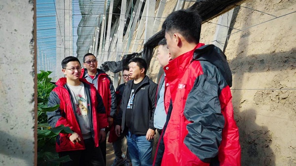 东风途逸走进山东寿光,果蔬农贸系列解决方案发布 东风途逸走进山东寿光,果蔬农贸系列解决方案发布
